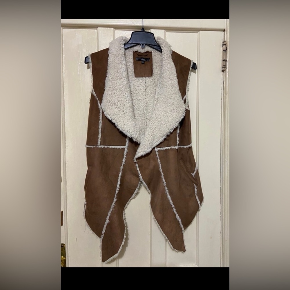 Sioni Faux Fur women’s Vest/ large